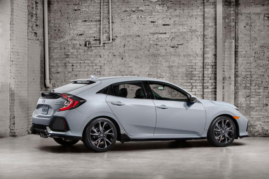  Honda Civic Sport Touring Hatchback (FK7) 2016 года  (NA) (фото 29 из 55)